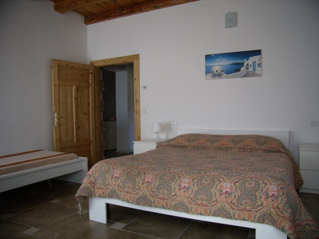 Casavarone Riva del Garda Szoba fotó